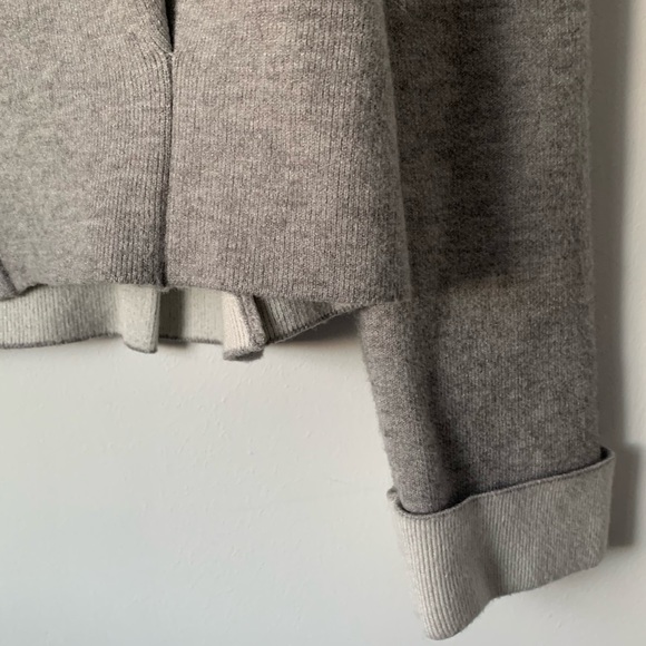 TAHARI Heather Gray Short Cuffed Sleeve Open Cardigan - Picture 2 of 8